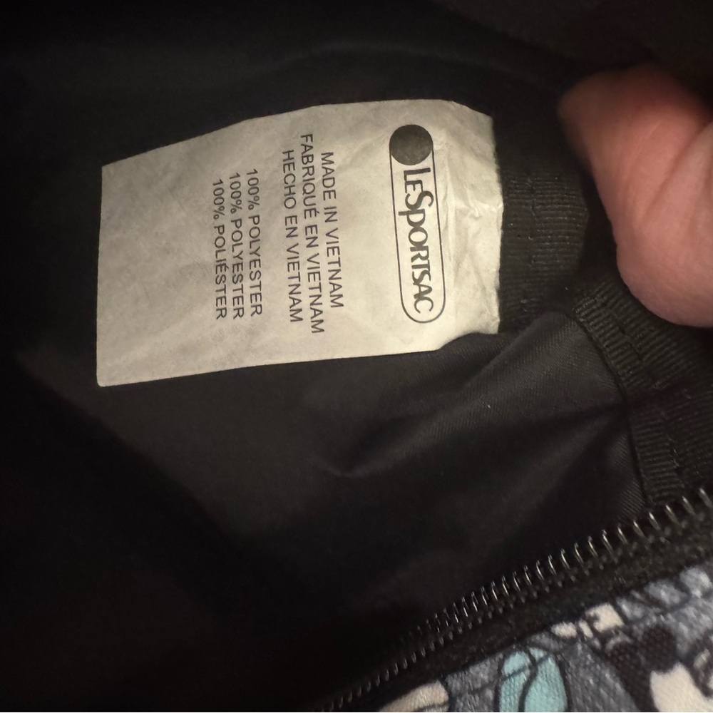 NWT Disney x LeSportsac Gray Crossbody Bag - Picture 5 of 6